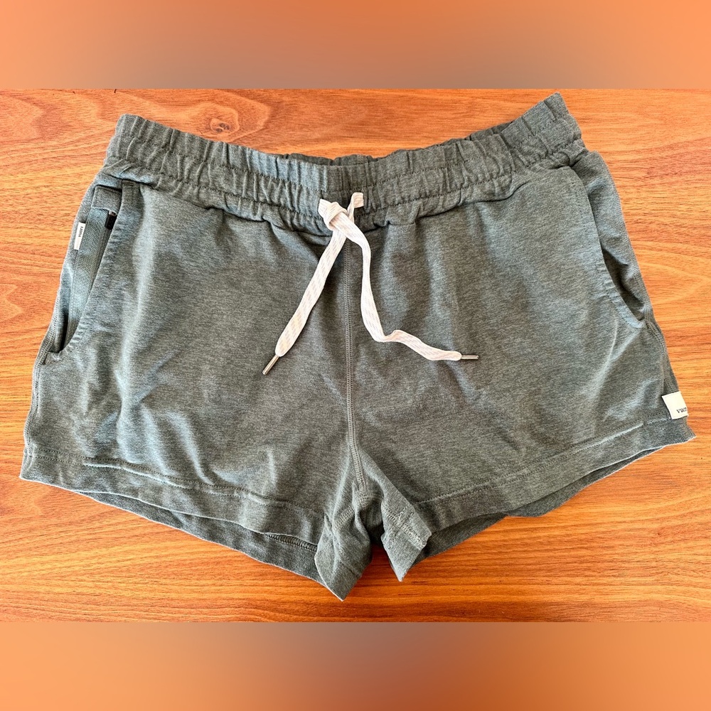 Vuori Halo Performance Short XS or S